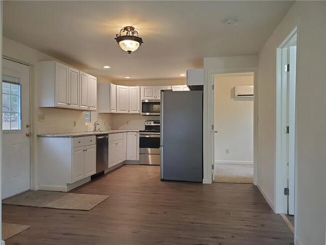 Building Photo - 3899 PA-378