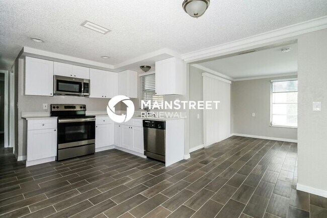 Foto del edificio - 3 Bedroom Pet-Friendly Home in Port Richey, FL with Main Street Renewal