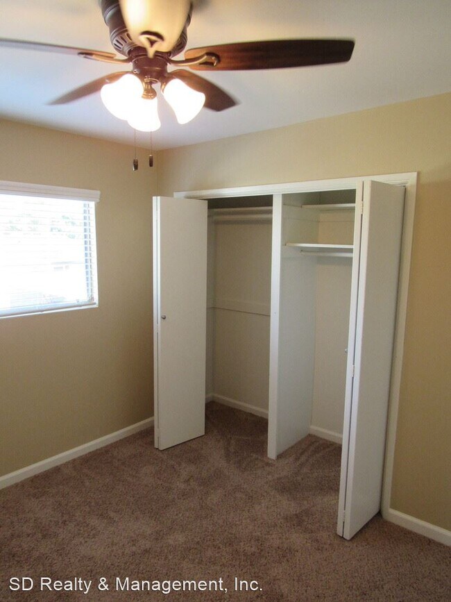 Foto del edificio - 4781 Seminole Dr