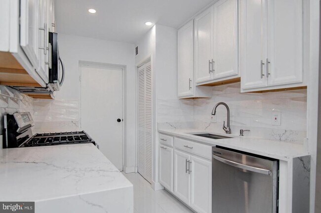 Foto del edificio - 3701 5th St S
