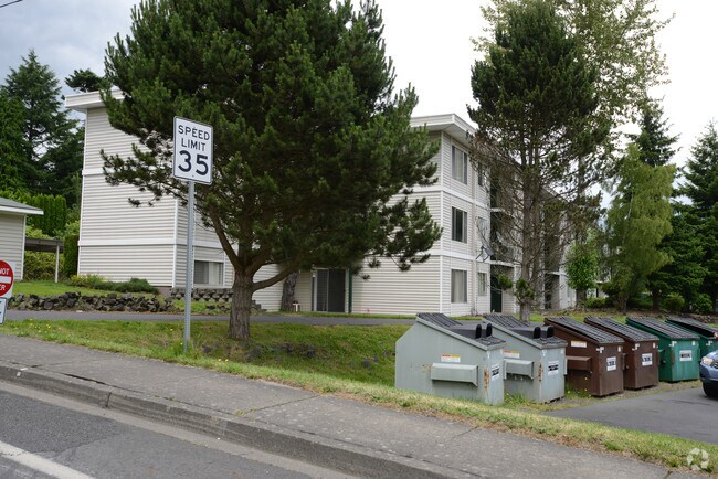3208 Columbia Heights Rd Longview, WA 98632 Rentals