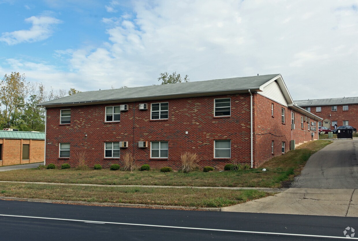 Primary Photo - 4806 Frederick Rd