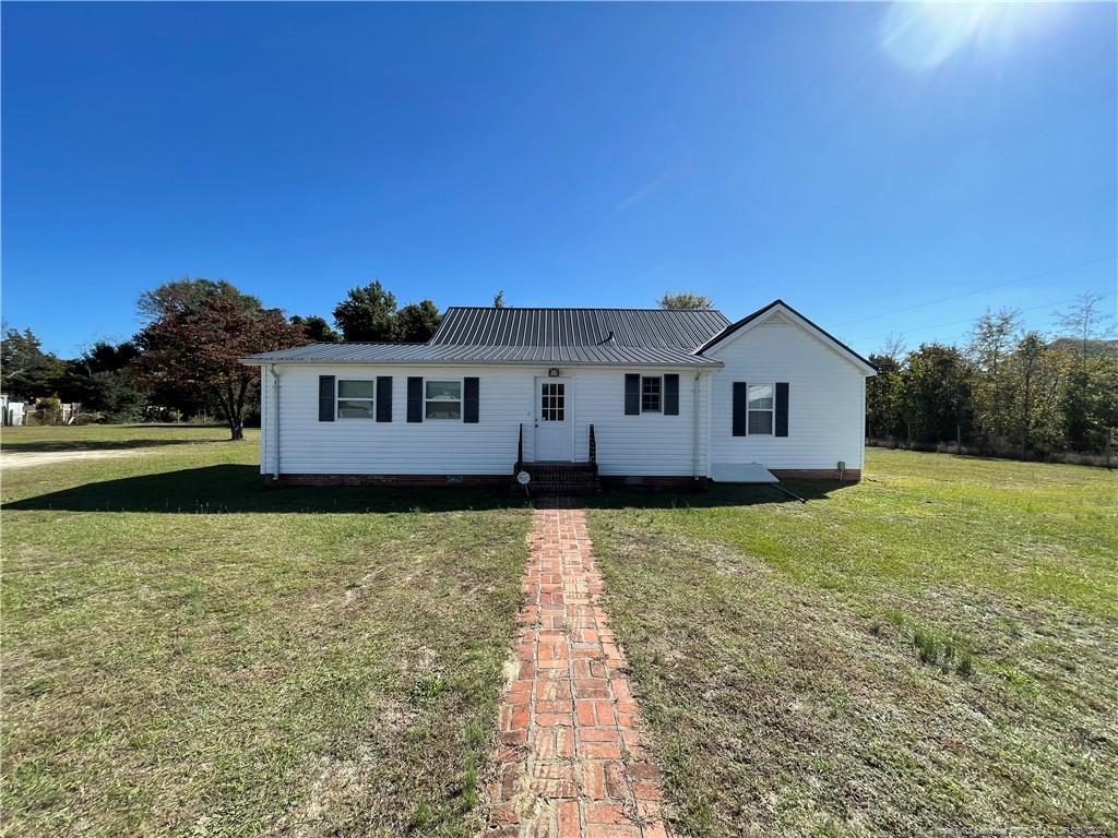 124 Garysburg Cir, Spring Lake, NC 28390 House Rental in Spring Lake