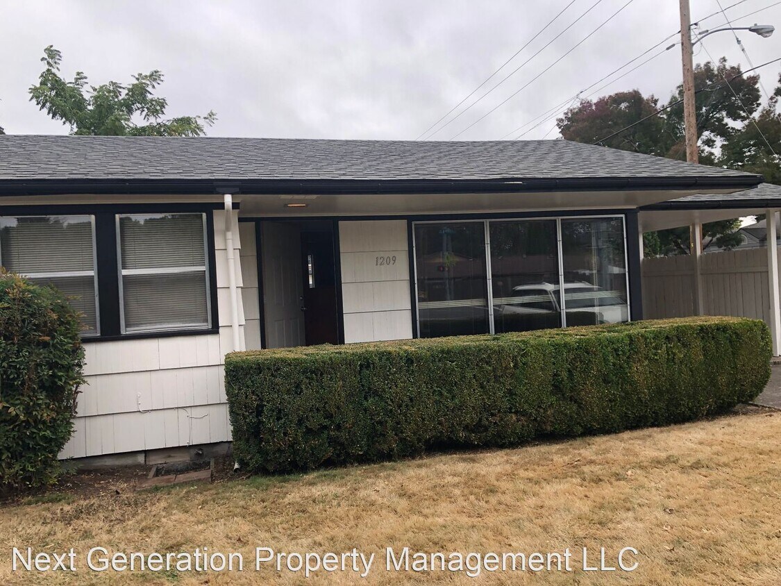 1209 Coburg Rd, Eugene, OR 97401 House Rental in Eugene, OR