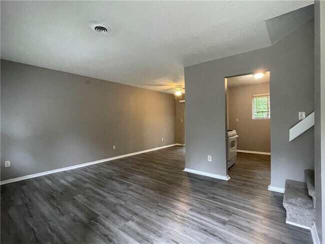 Foto del edificio - 4554 Doral Dr SW