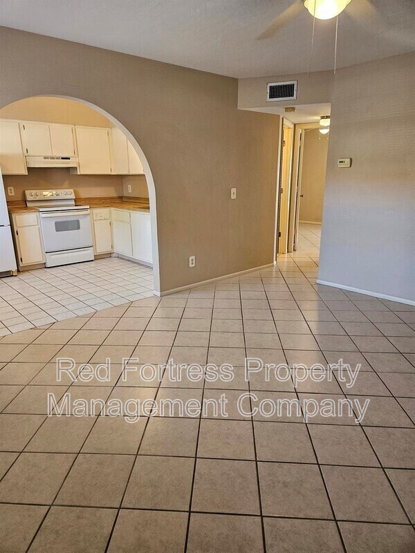 Building Photo - 4777 Orange Grove Blvd