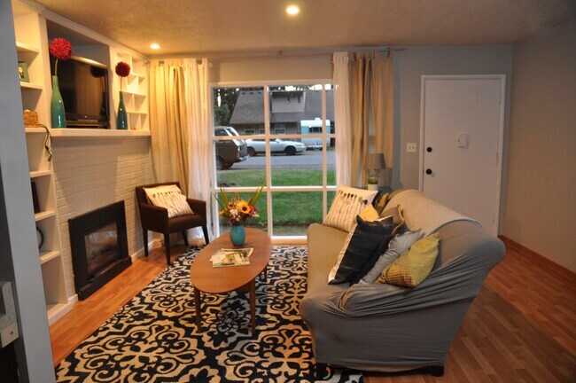 Foto del edificio - 1048 NE 112th Ave