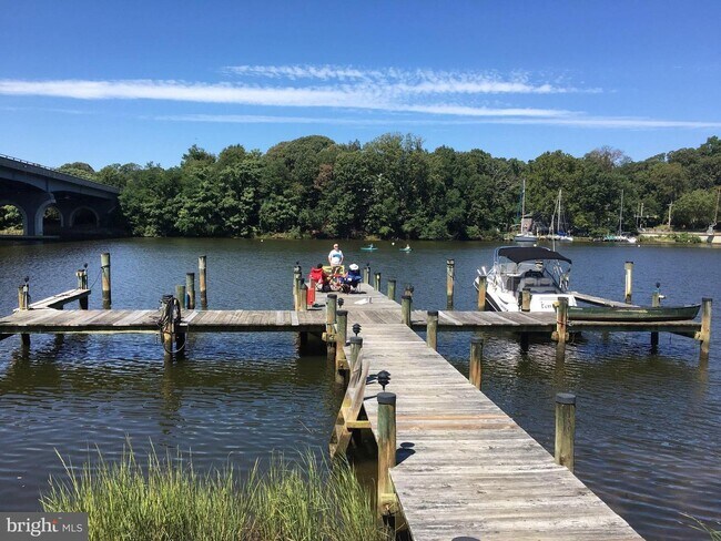 Foto del edificio - 304F Forbes St