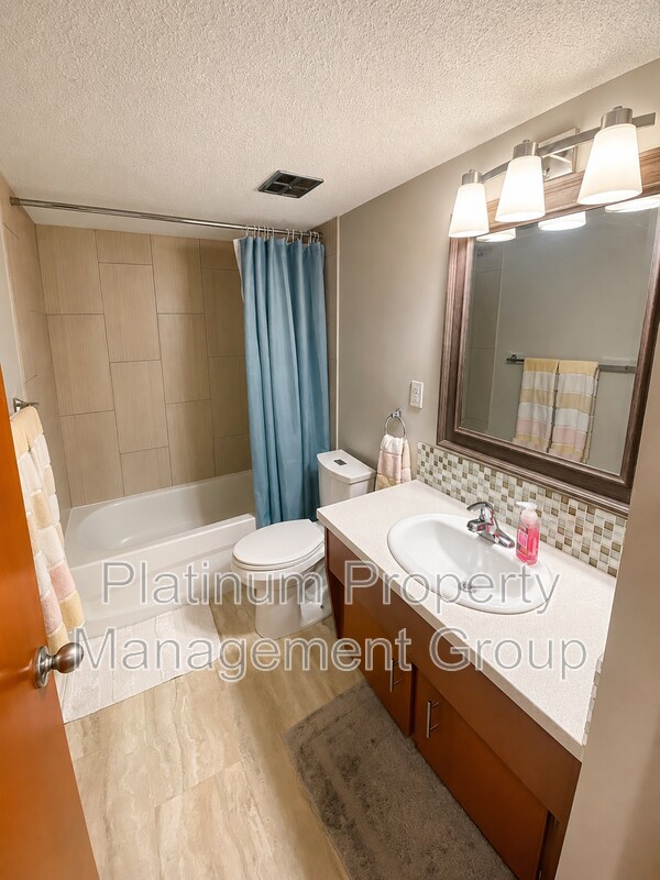 Photo du bâtiment - 2024-2035 35 Ave SW