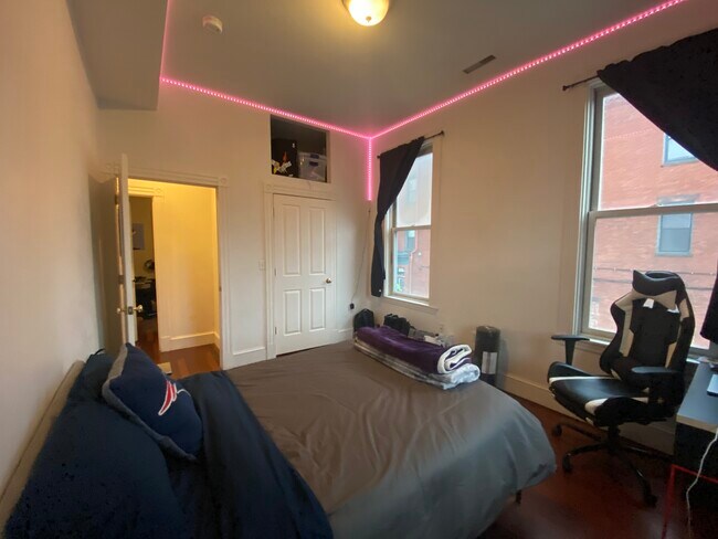 Foto del edificio - 1548 Tremont St