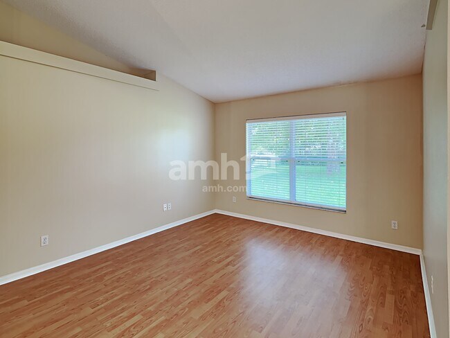 Building Photo - 12131 Woodglen Circle