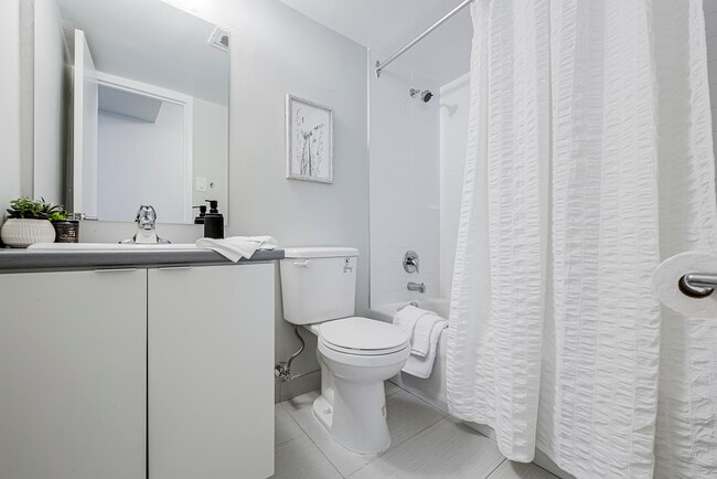 Building Photo - Ruby Heights