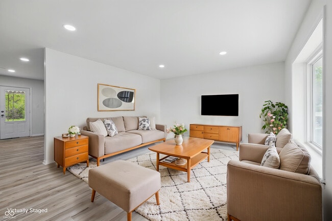 Foto del edificio - 1116 Heatherwood Dr
