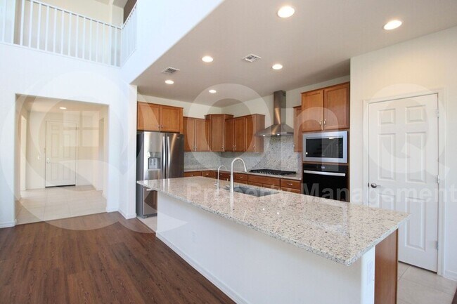 Foto del edificio - 8824 W Luke Ave