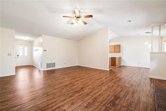 Foto del edificio - 207 Pleasant View Ln