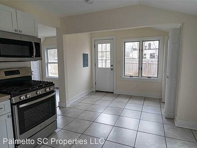 Building Photo - 3 br, 1 bath House - 119 Sweezy Avenue