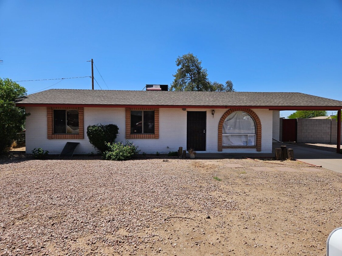 Foto principal - EAST MESA HOME FOR RENT