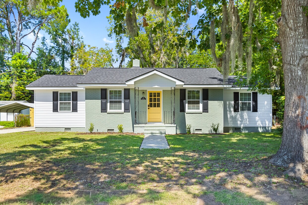 Foto principal - 12 N Parkwood Dr