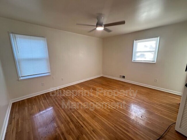 Building Photo - 6505 Avenue K