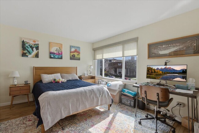 Foto del edificio - 1631 W Belle Plaine Ave