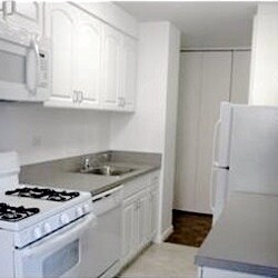 Primary Photo - 1751 2nd Ave