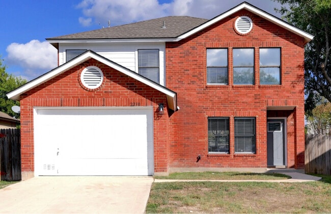 Building Photo - 2230 Juniper Hill