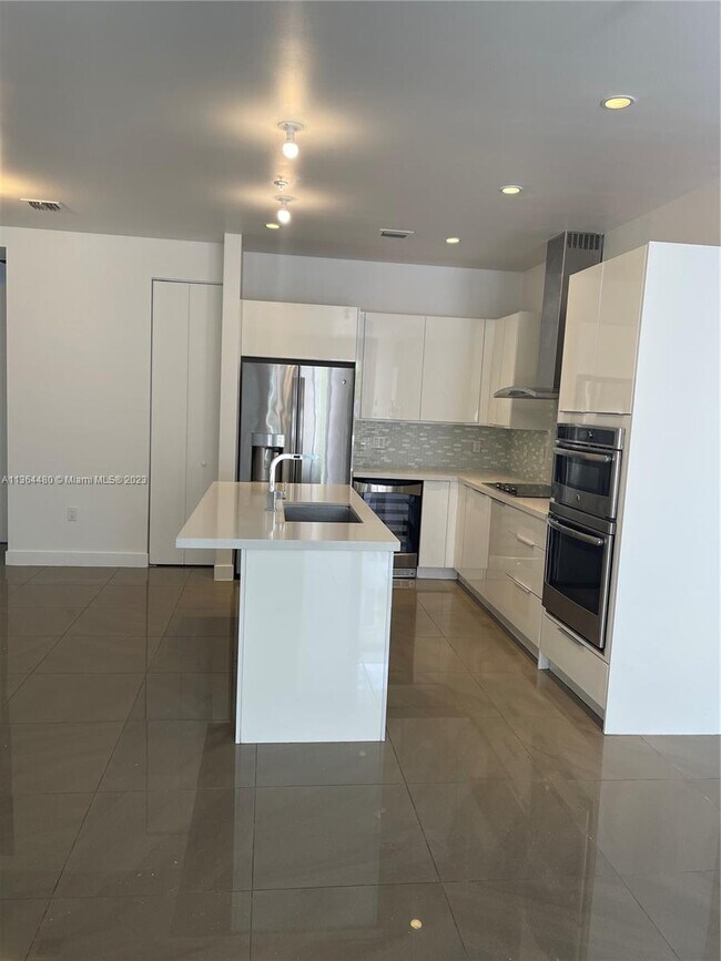 10245 NW 63rd Terrace Unit 103, Doral, FL 33178 Condo for Rent in