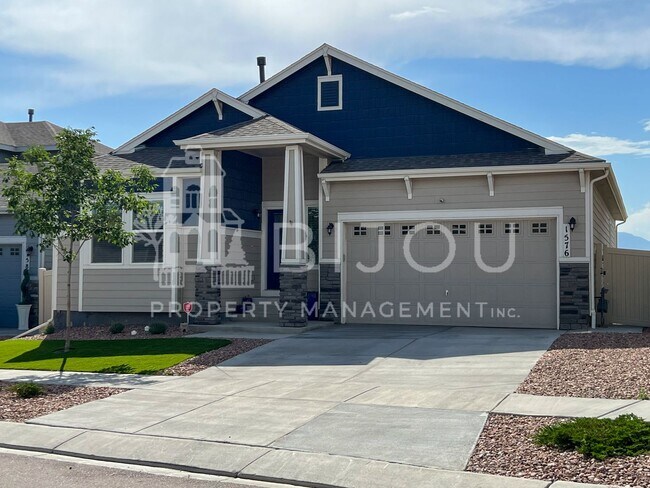 Foto del edificio - Grand Overlook to the Mountains!