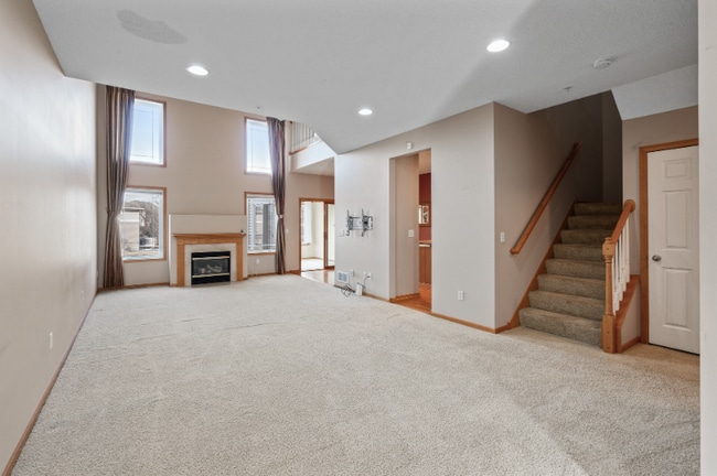 Building Photo - 5046 Yuma Ln N