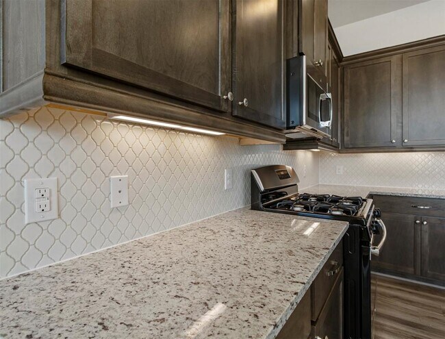 Building Photo - 2511 Bordelon Ln