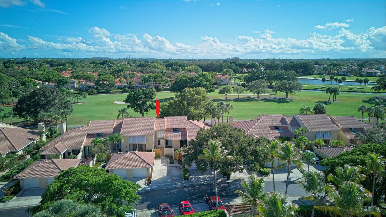 Foto principal - 293 Old Meadow Way