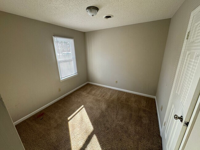 Building Photo - ENorthern500