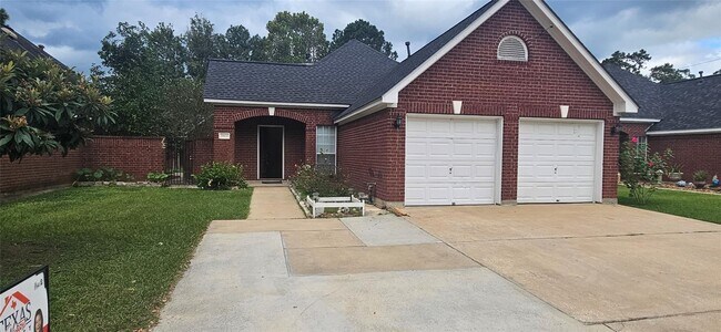 Foto del edificio - 1903 N Travis St