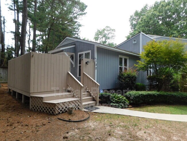 Foto del edificio - 122 Carmichael Ct