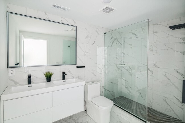 Photo - Hagert Street Estates Apartment