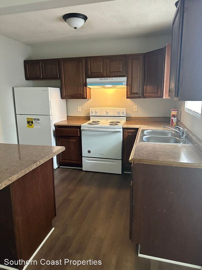 Building Photo - 3 br, 2 bath House - 168 Cherokee Circle