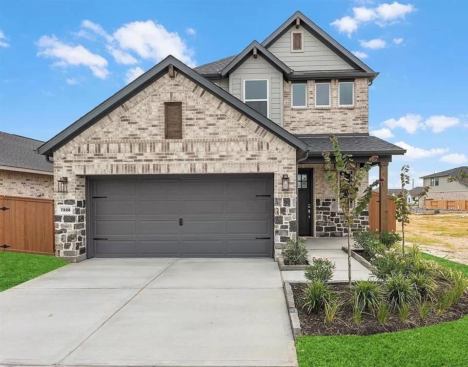 Primary Photo - 7226 Winding Aster Way