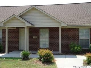 Primary Photo - 1515 Obrig Ave
