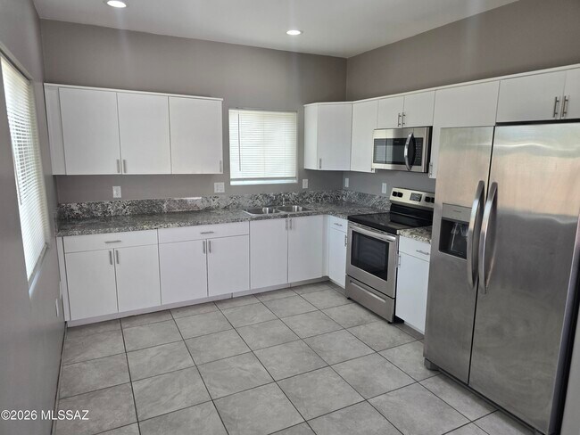 Foto del edificio - 1013 E 36th St
