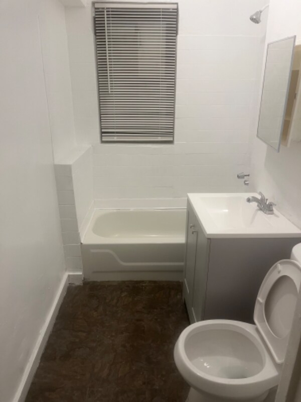 Foto del edificio - 5102 W Huron St