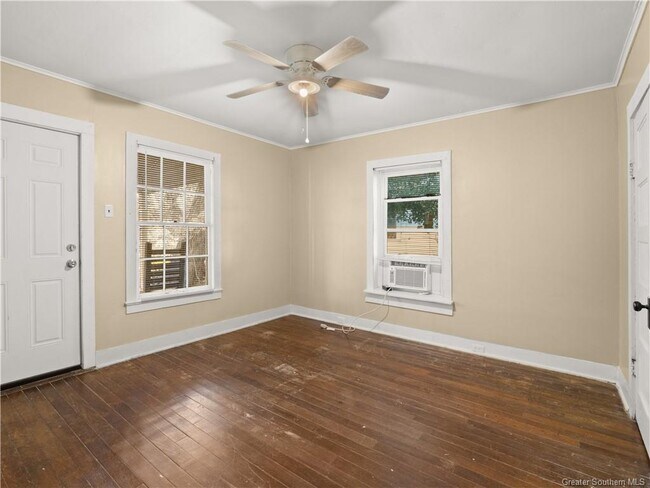 Foto del edificio - 728 Clarence St