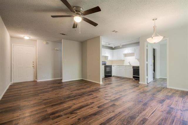 Building Photo - 244 W McFarland St