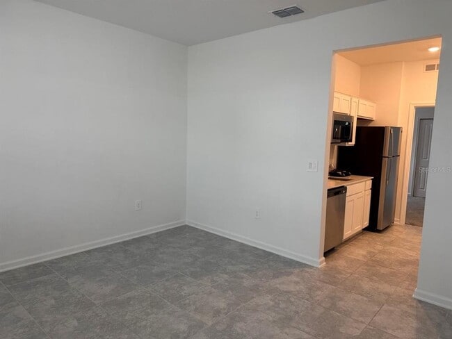 Building Photo - 2059 Punch Bowl Ave