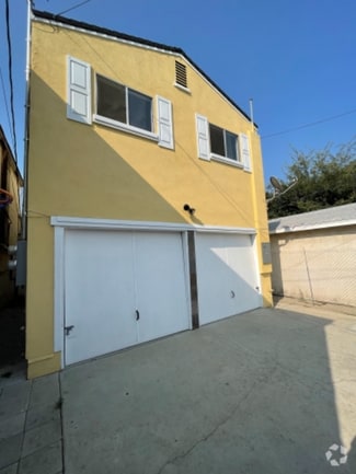 Building Photo - 6670 1/2 E Olympic Blvd