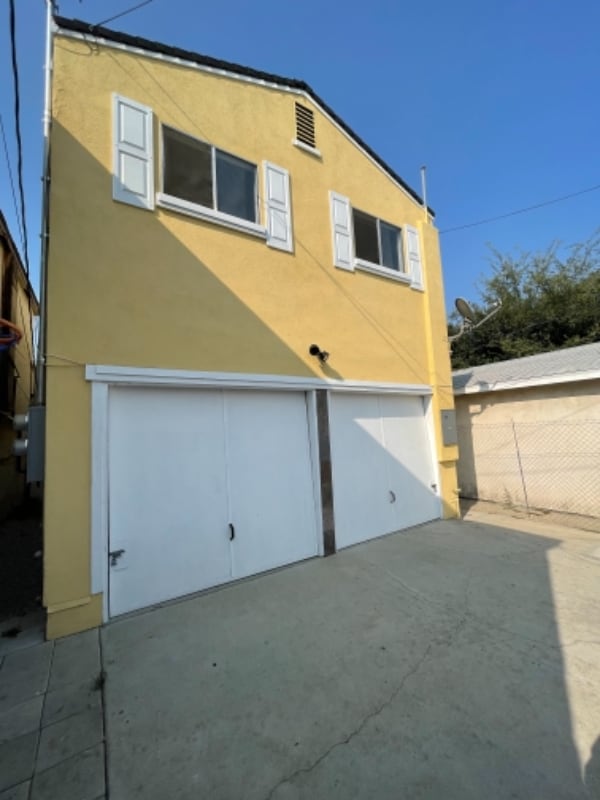 Primary Photo - 6670 1/2 E Olympic Blvd
