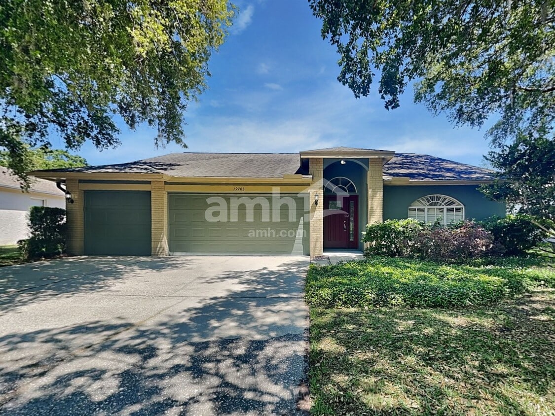 Primary Photo - 19703 Wyndmill Cir