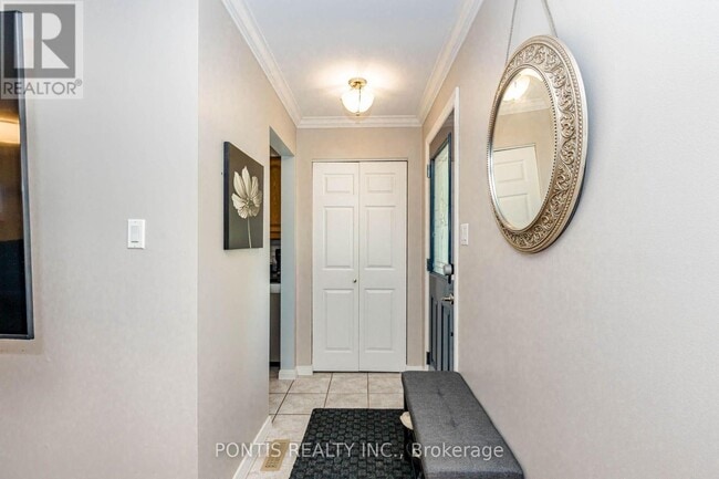 Building Photo - 56 Greenbrier Rd
