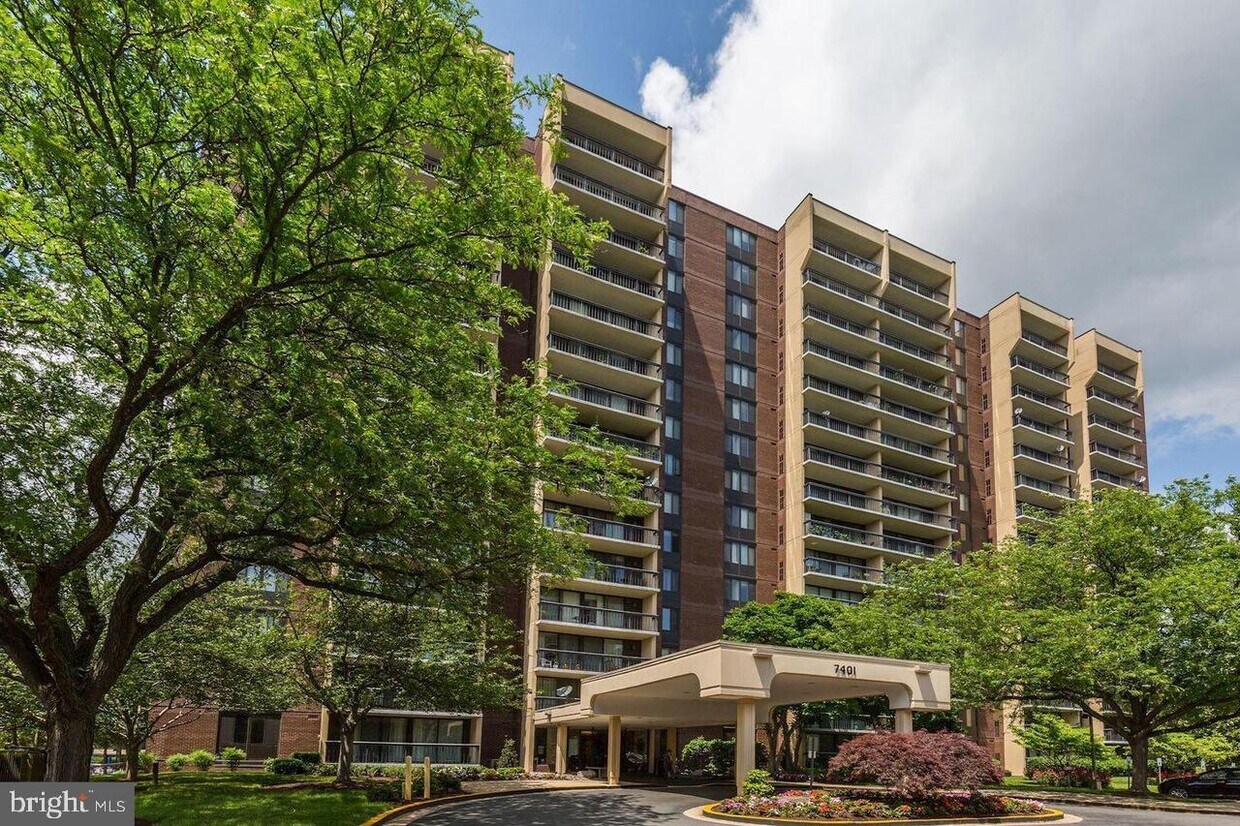 Foto principal - 7401 Westlake Terrace