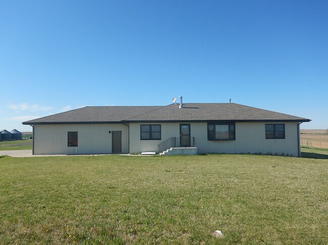 Foto del edificio - 35270 W Walker Rd