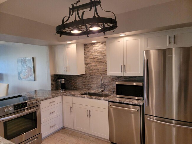 Building Photo - 500 Ocean Trail Way